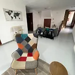 Amodino Vandrerhjem Arzúa