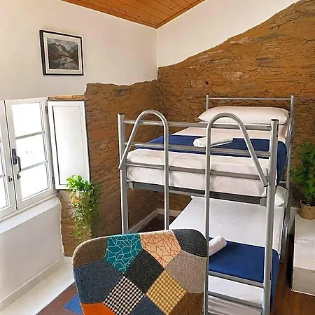 Hostel Amodino